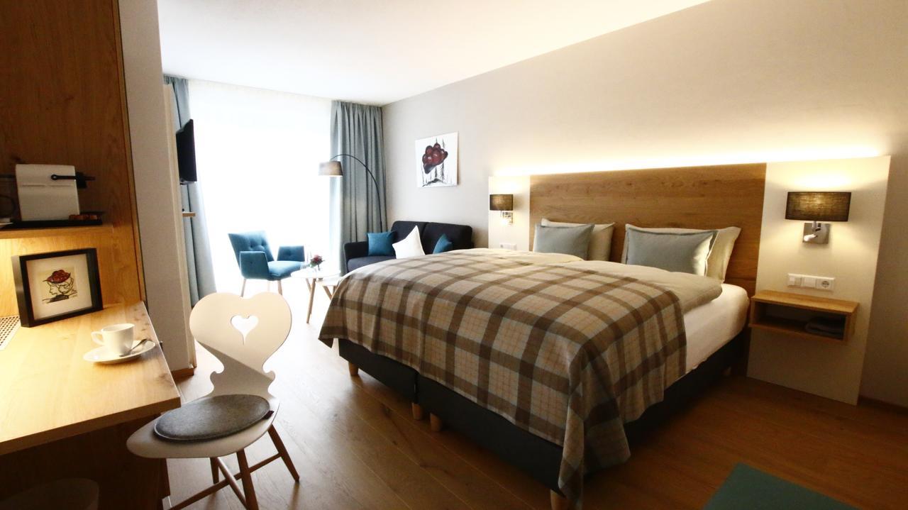 Gaestezimmer Kamino Häusern Esterno foto